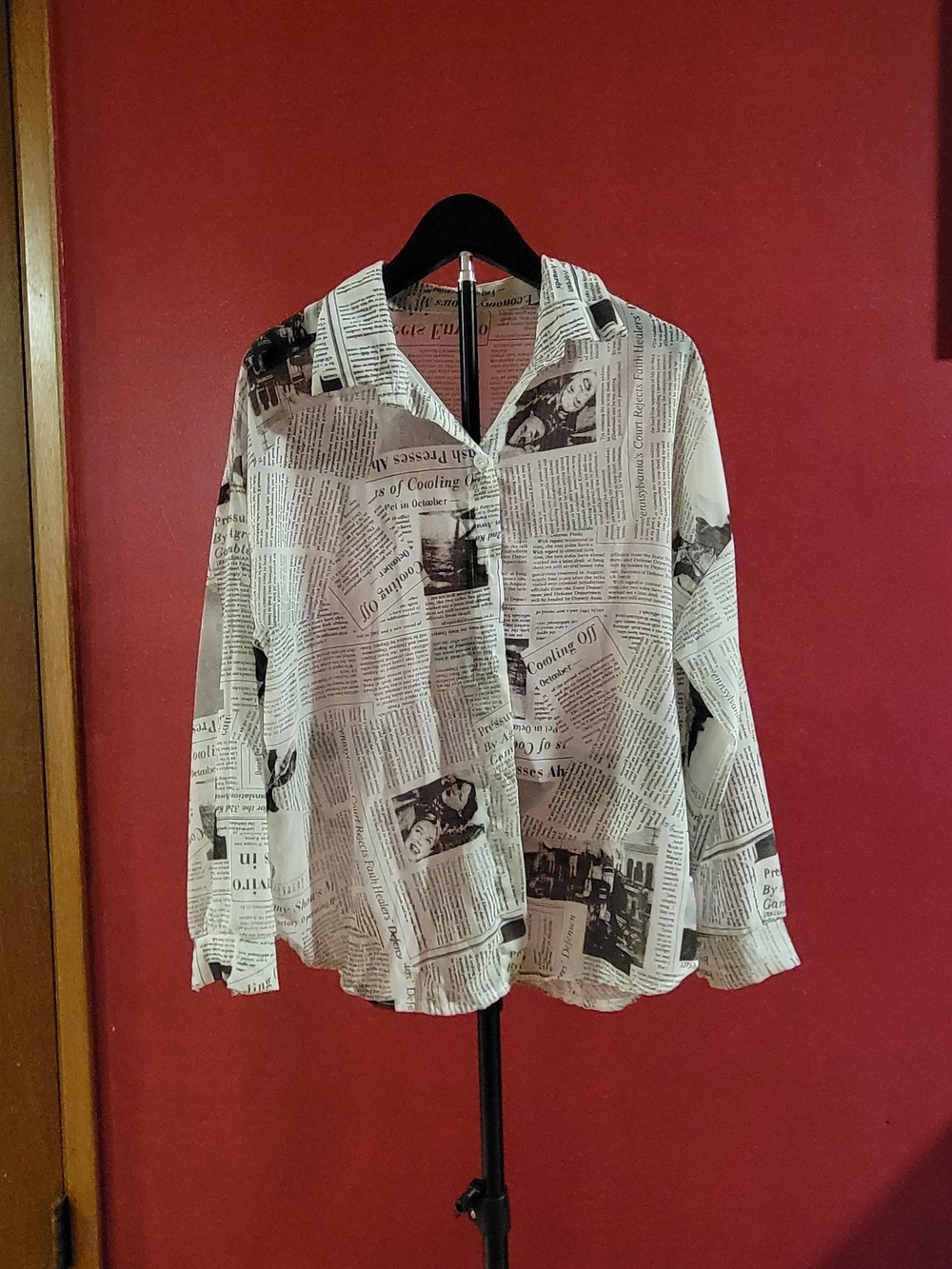 Newspaper Print Button-Up Shirt - White/Black